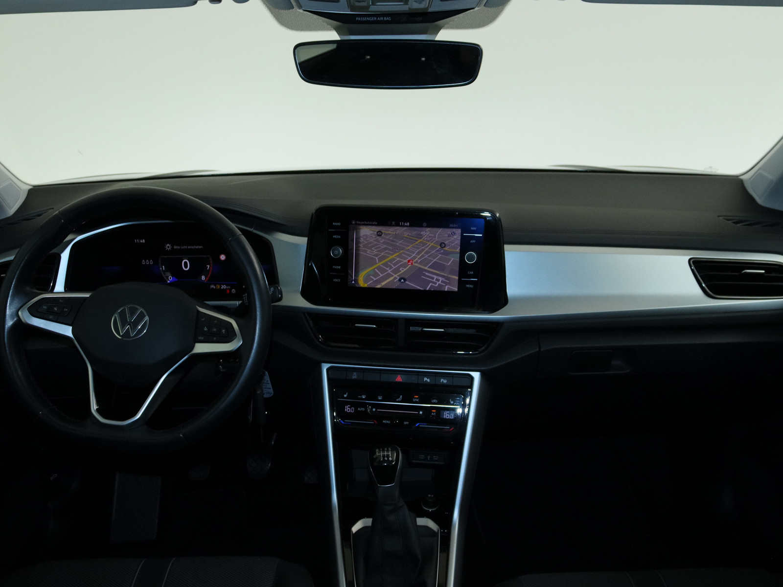VW T-Roc 1.0 TSI Life VW T-Roc 1.0 TSI Life