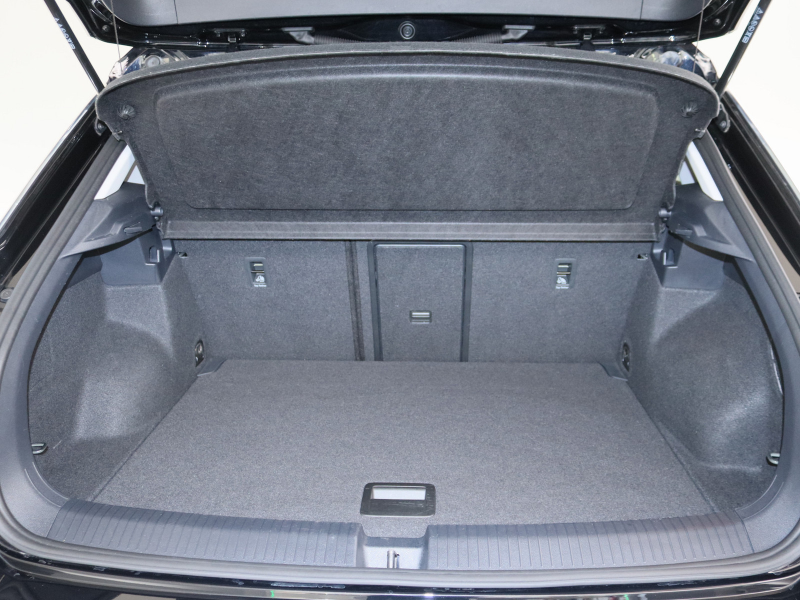 VW T-Roc 1.0 TSI Life VW T-Roc 1.0 TSI Life