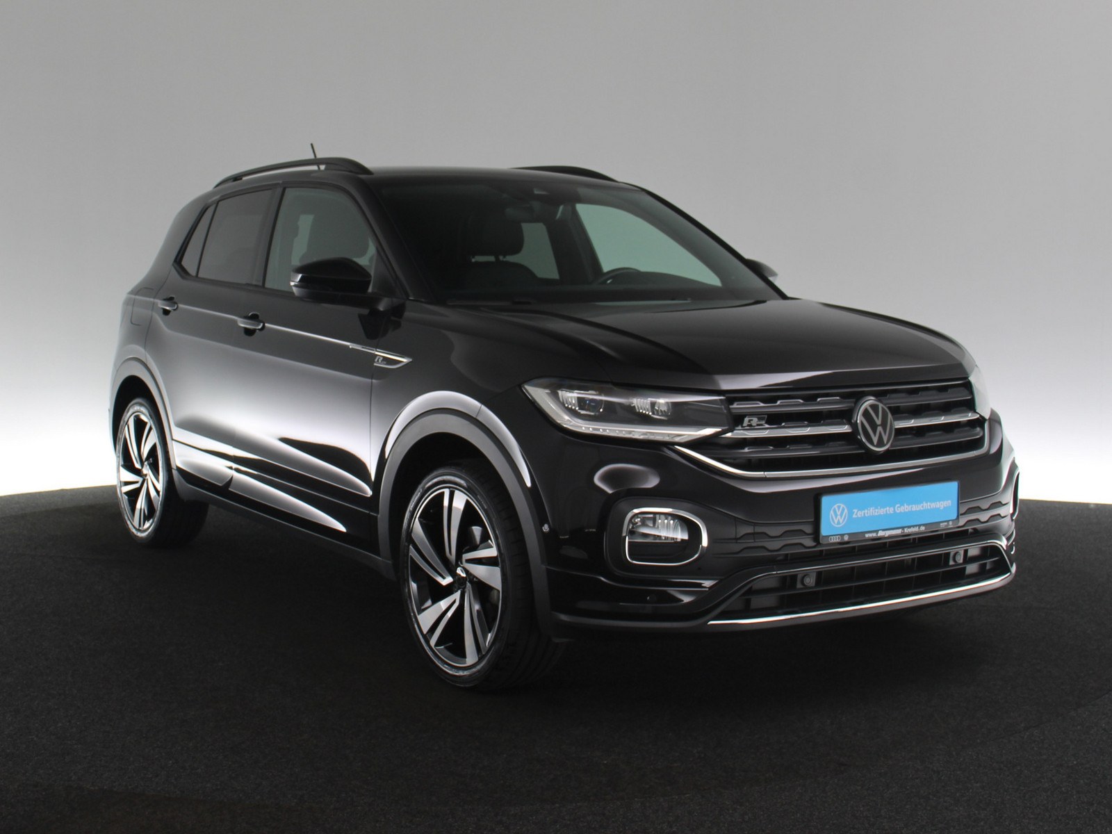 VW T-Cross 1.0 TSI R-Line VW T-Cross 1.0 TSI R-Line