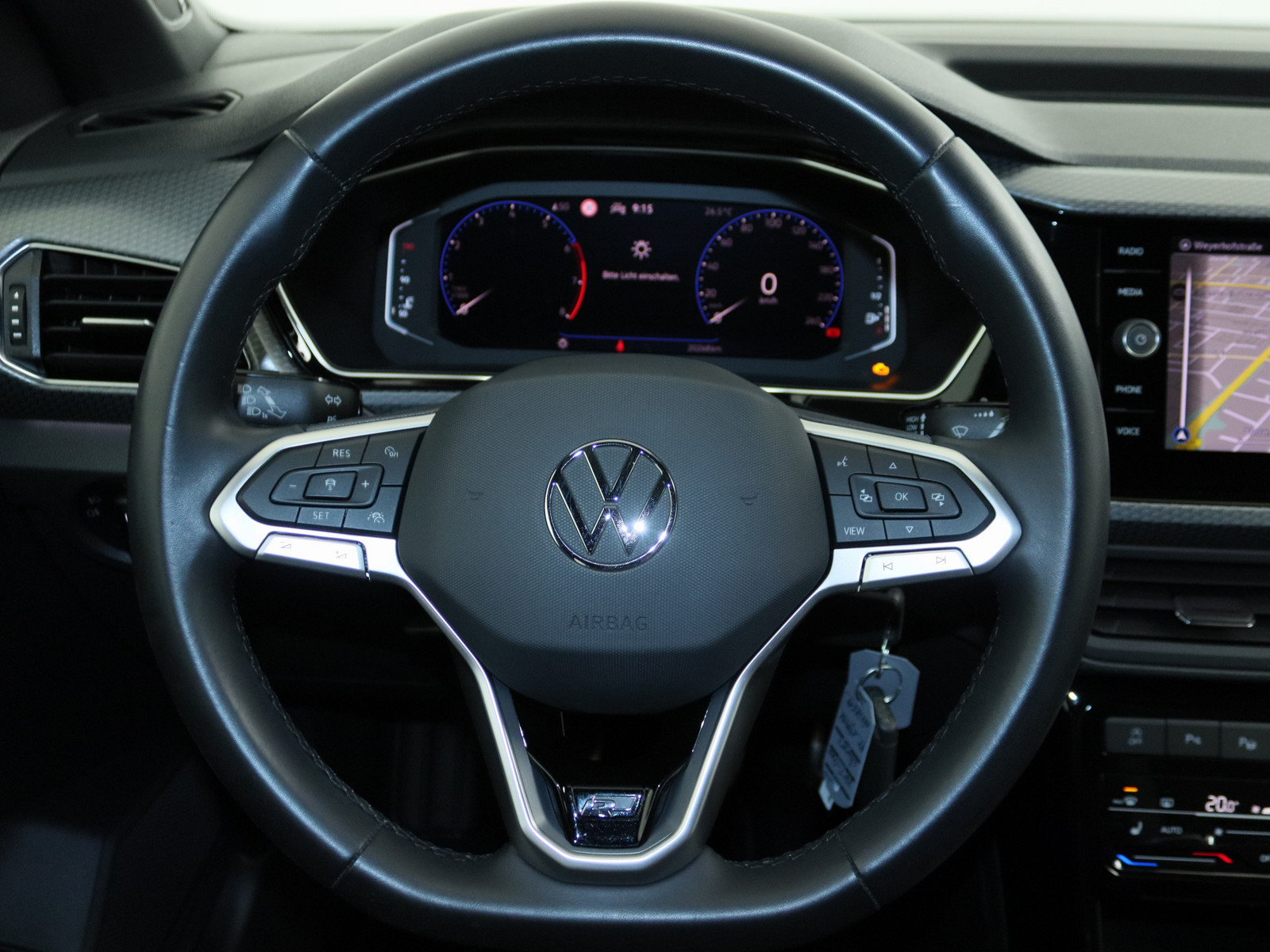 VW T-Cross 1.0 TSI R-Line VW T-Cross 1.0 TSI R-Line