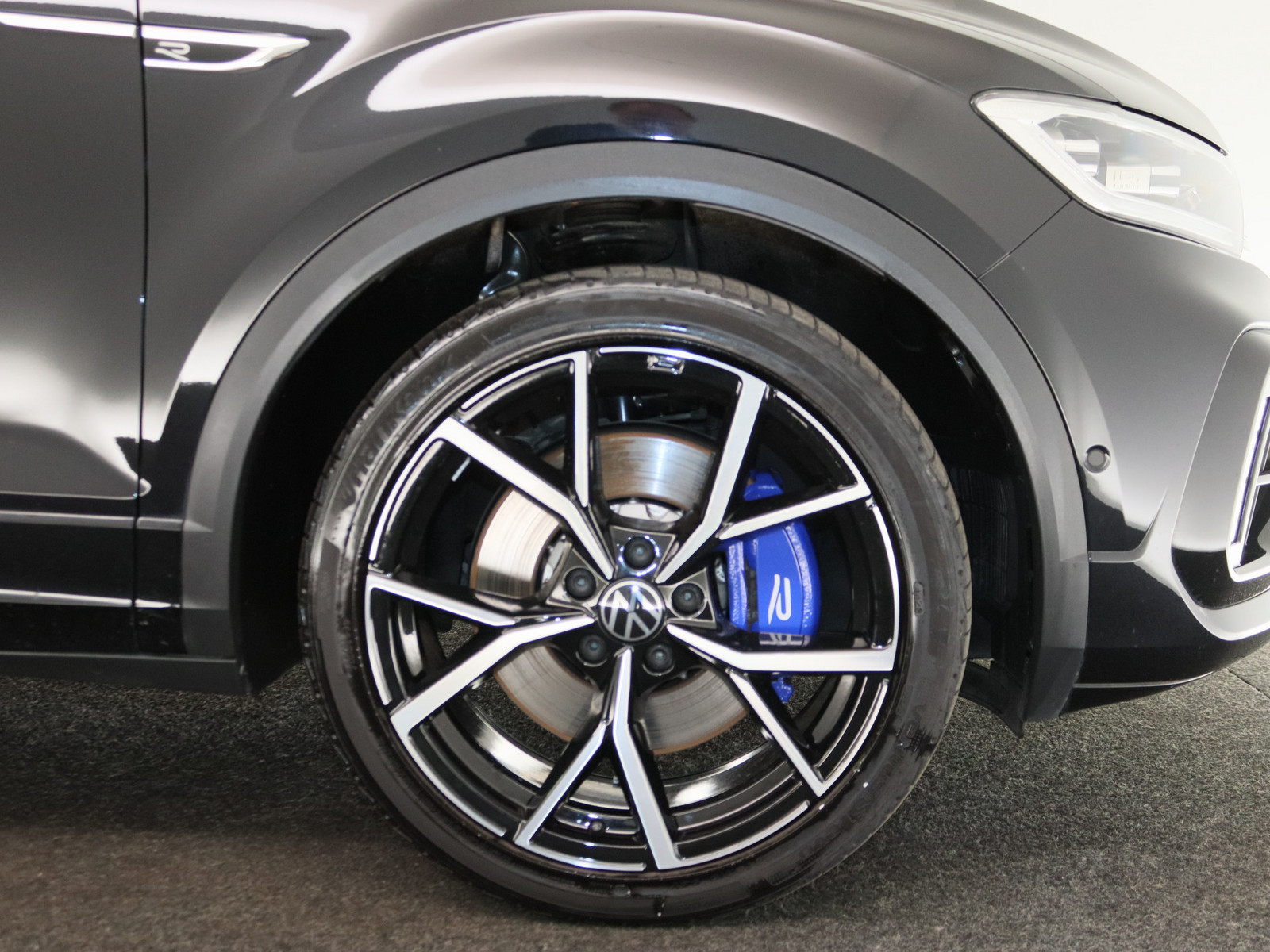 VW T-Roc 2.0 TSI R 4Motion VW T-Roc 2.0 TSI R 4Motion