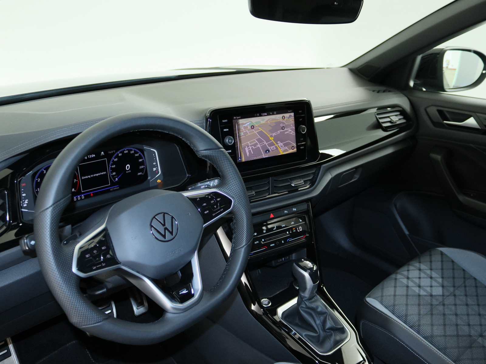 VW T-Roc 1.5 TSI R-Line VW T-Roc 1.5 TSI R-Line