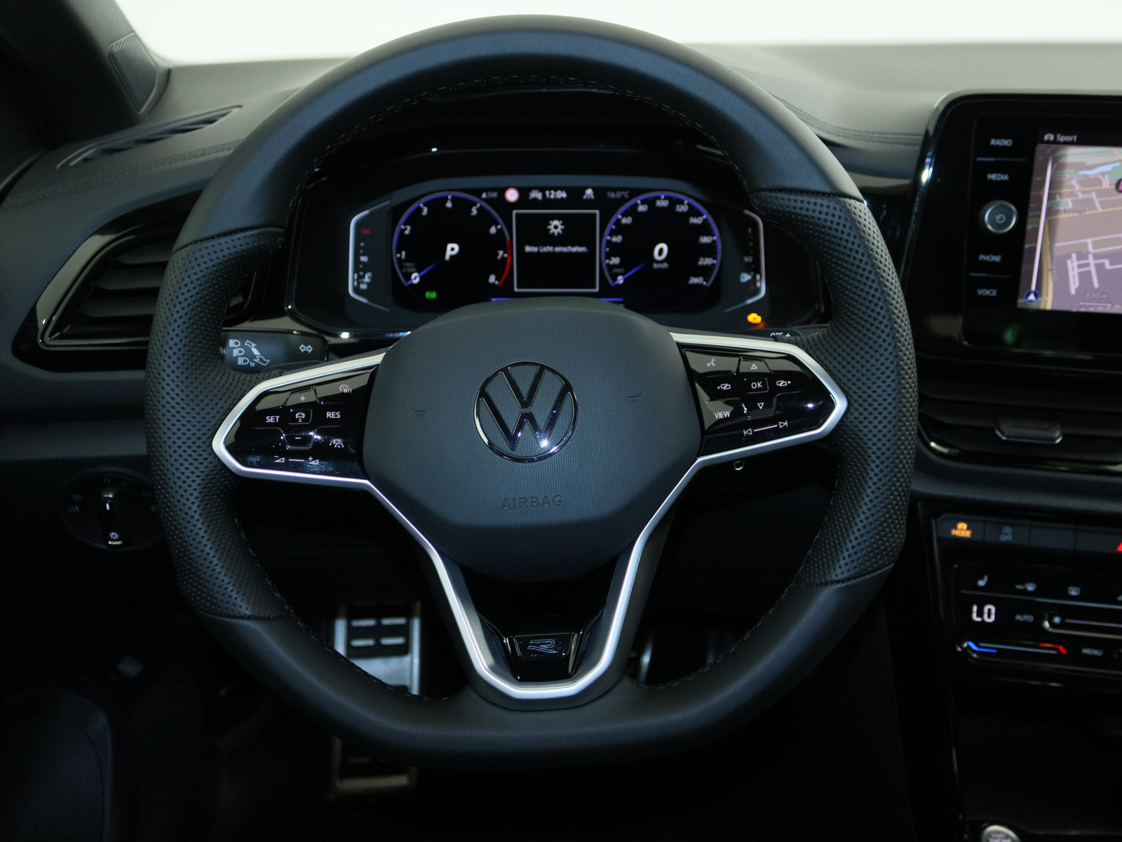 VW T-Roc 1.5 TSI R-Line VW T-Roc 1.5 TSI R-Line