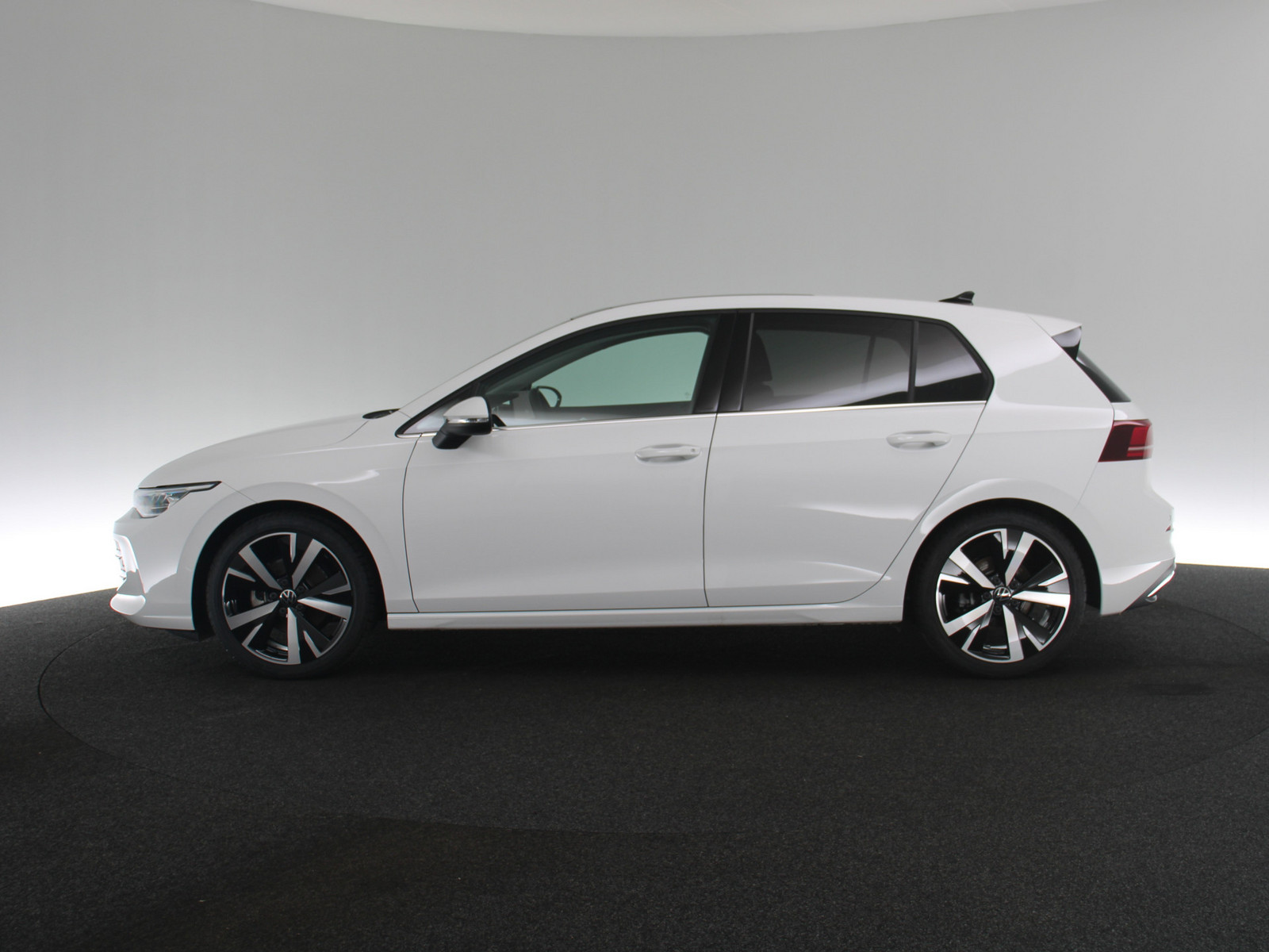 VW Golf VIII 1.5 eTSI Style VW Golf VIII 1.5 eTSI Style