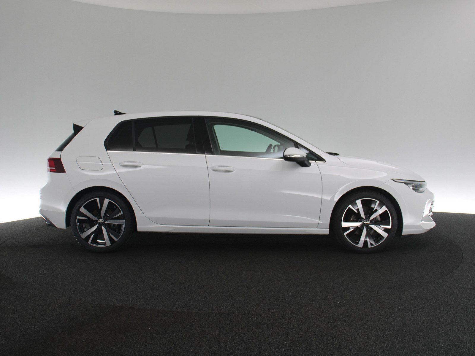 VW Golf VIII 1.5 eTSI Style VW Golf VIII 1.5 eTSI Style