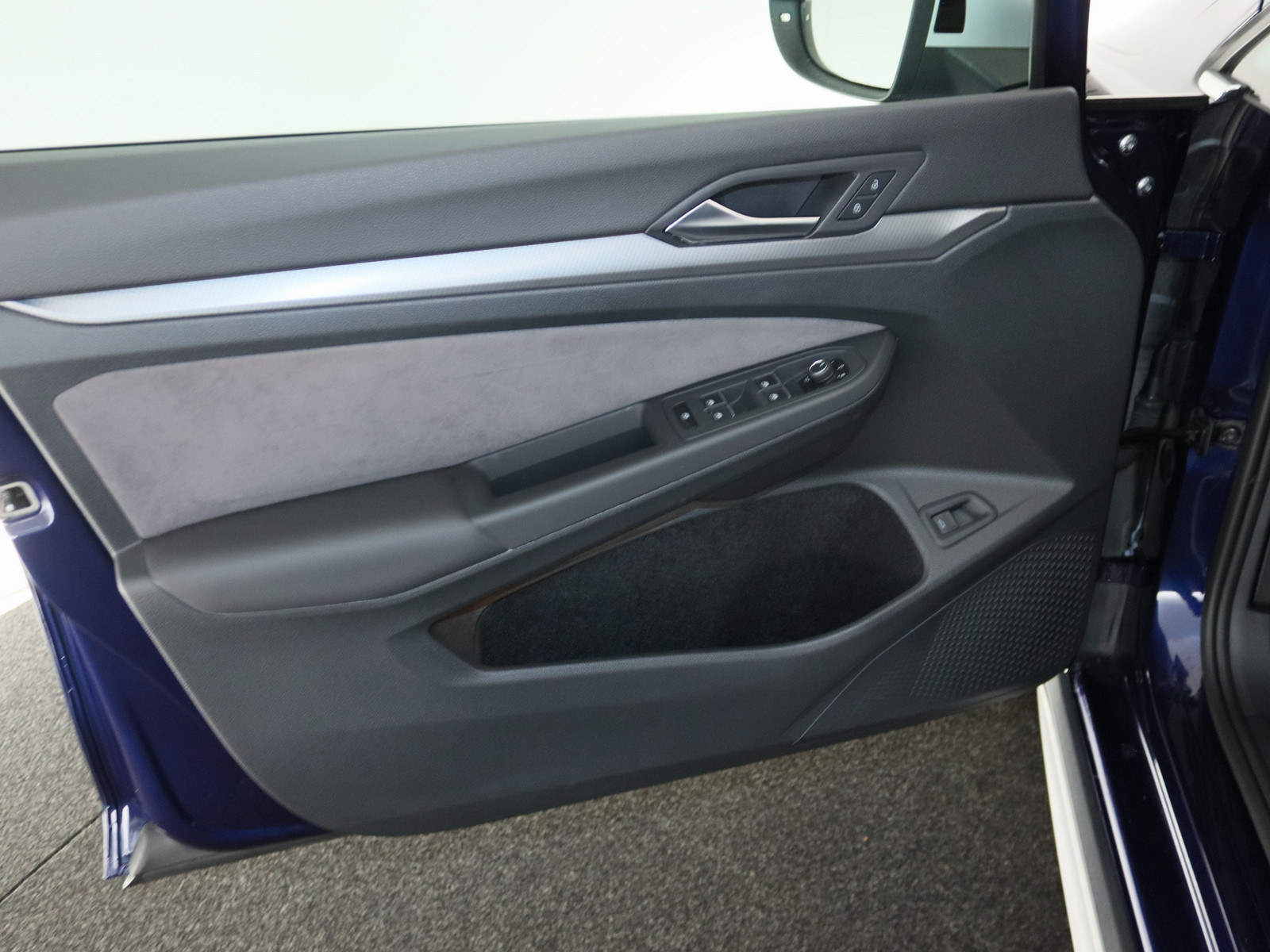VW Golf VIII Alltrack 2.0 TDI 4Motion VW Golf VIII Alltrack 2.0 TDI 4Motion
