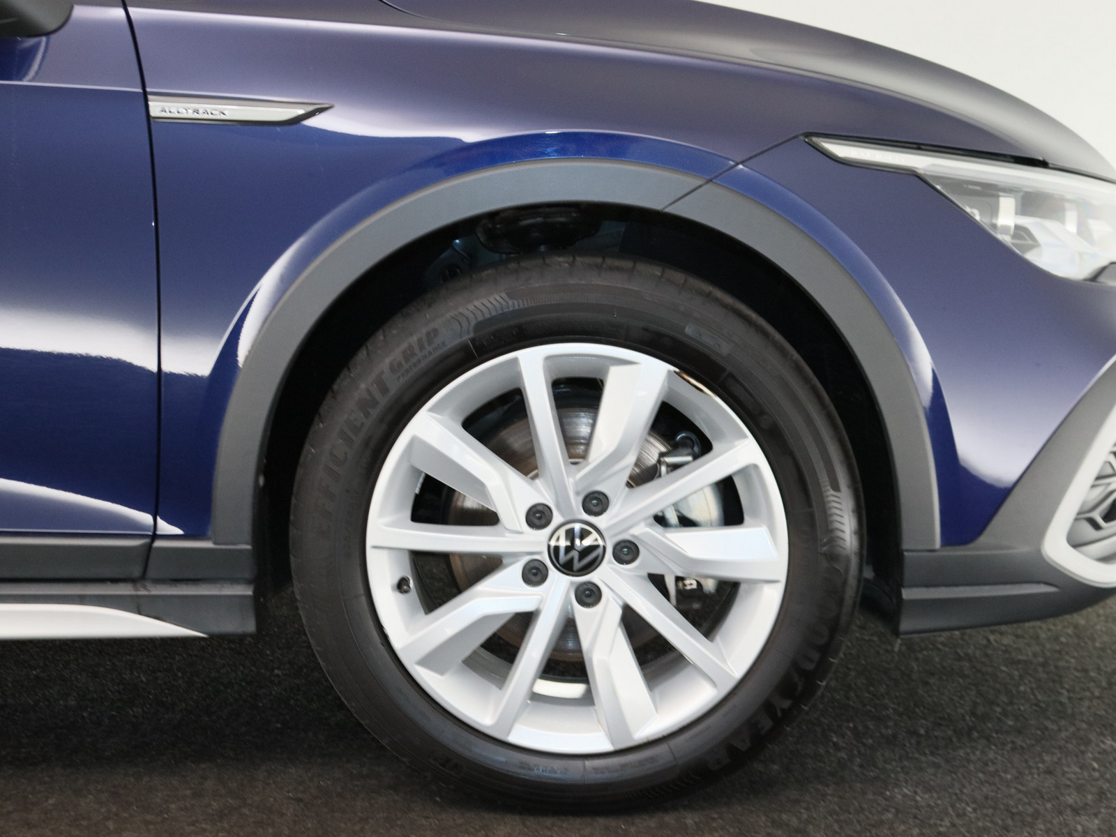 VW Golf VIII Alltrack 2.0 TDI 4Motion VW Golf VIII Alltrack 2.0 TDI 4Motion