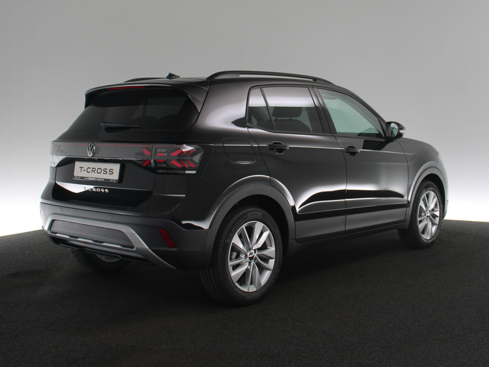VW T-Cross 1.0 TSI Life VW T-Cross 1.0 TSI Life