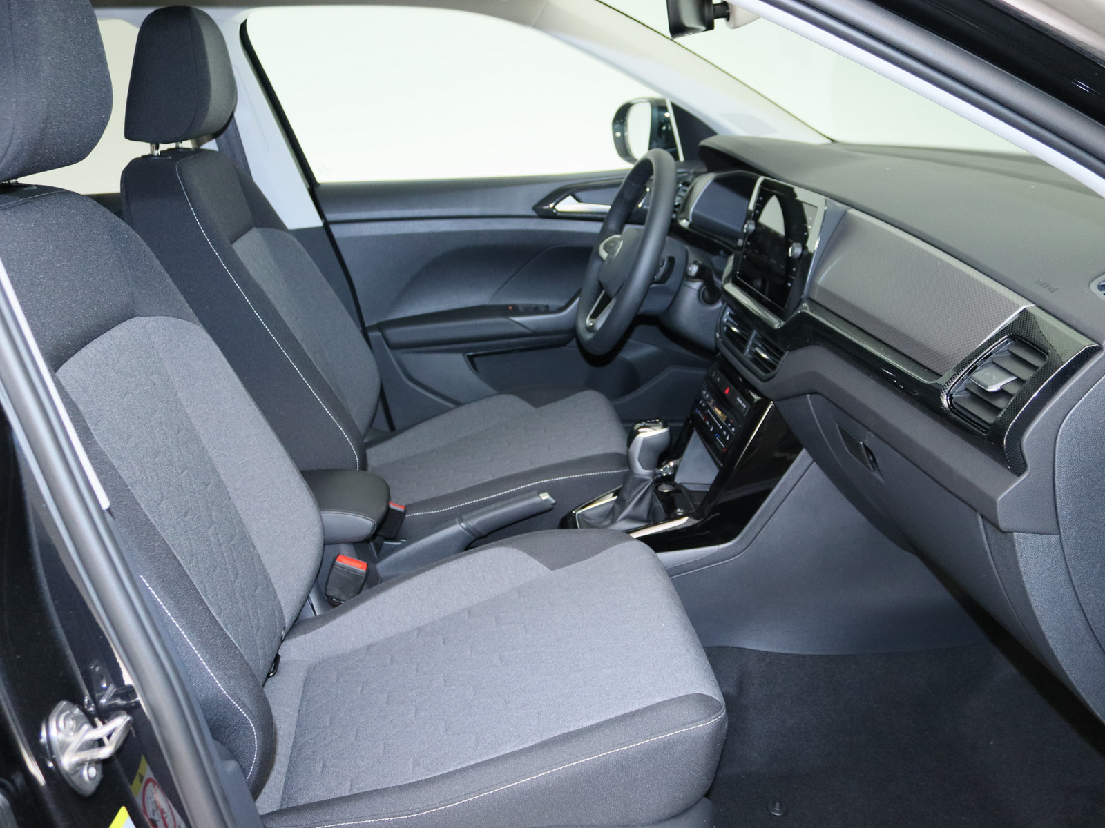 VW T-Cross 1.0 TSI Life VW T-Cross 1.0 TSI Life