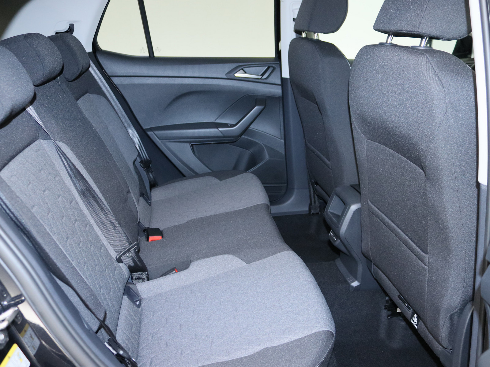 VW T-Cross 1.0 TSI Life VW T-Cross 1.0 TSI Life