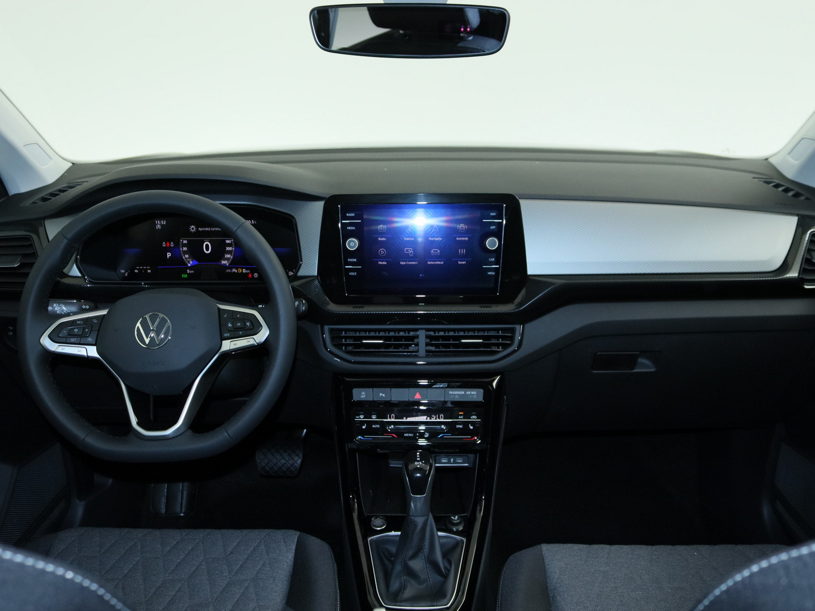 VW T-Cross 1.0 TSI Life VW T-Cross 1.0 TSI Life