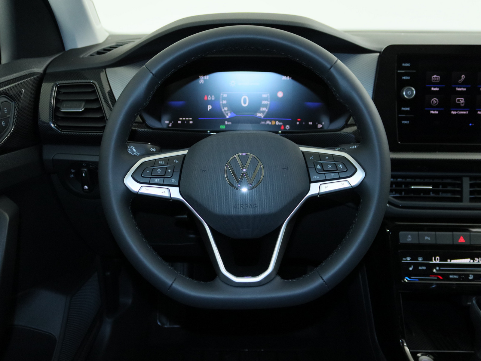 VW T-Cross 1.0 TSI Life VW T-Cross 1.0 TSI Life
