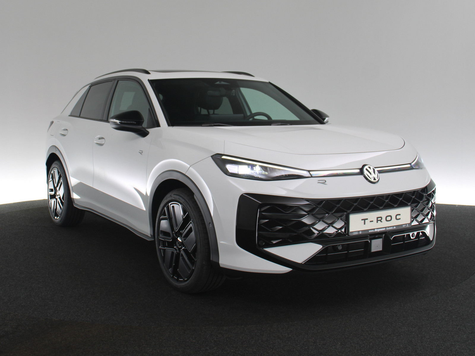 VW T-Roc 1.5 eTSI R-Line VW T-Roc 1.5 eTSI R-Line