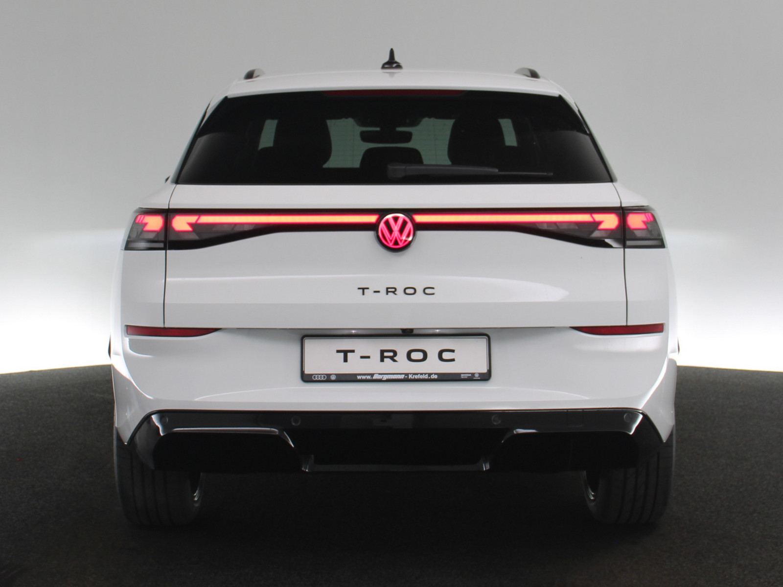 VW T-Roc 1.5 eTSI R-Line VW T-Roc 1.5 eTSI R-Line
