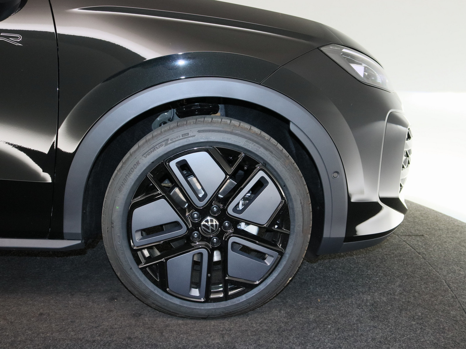 VW T-Roc 1.5 eTSI R-Line VW T-Roc 1.5 eTSI R-Line