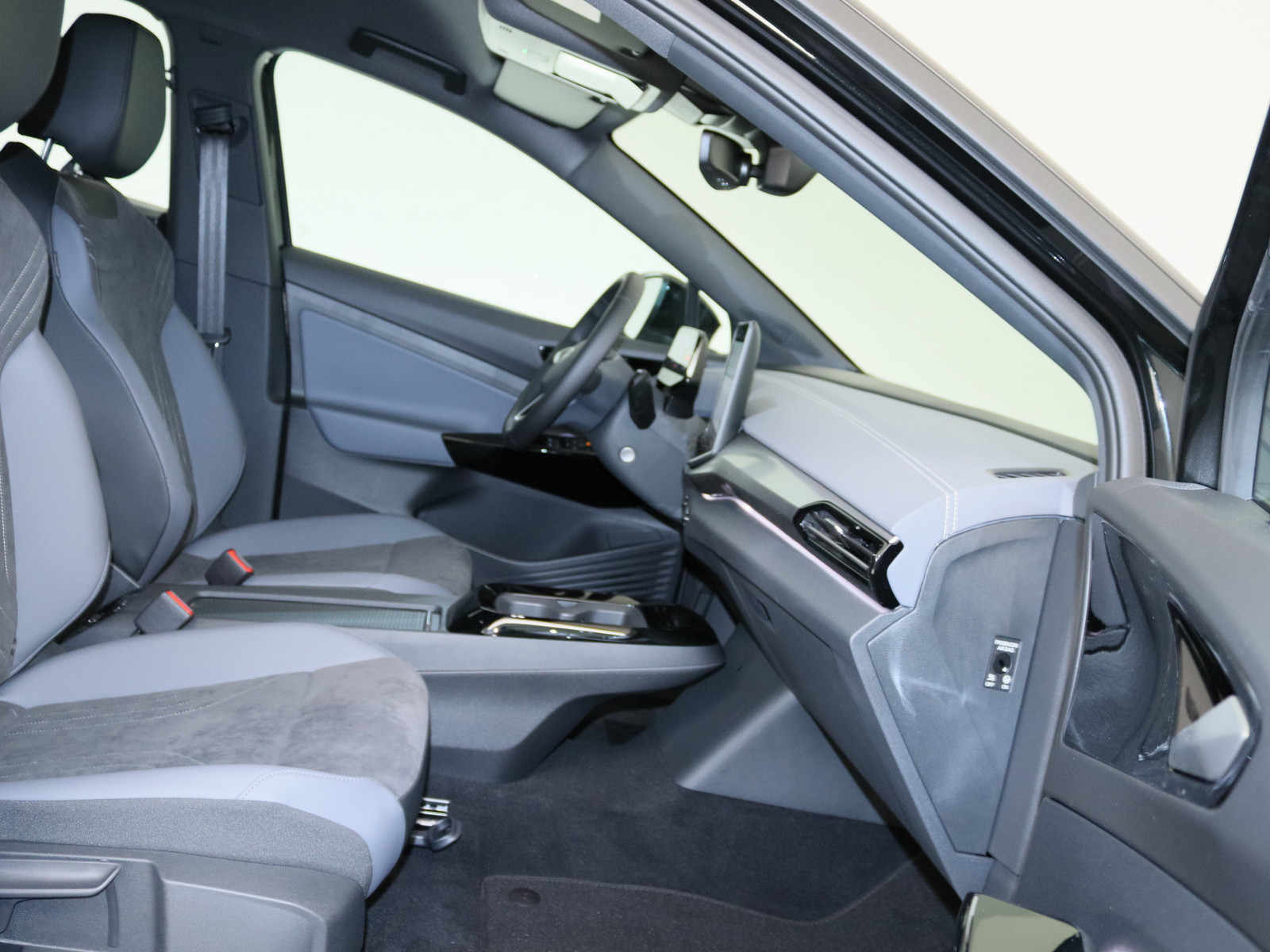 VW ID.4 Pro mit Infotainment-Paket ID.4 79kWh VW ID.4 Pro mit Infotainment-Paket ID.4 79kWh