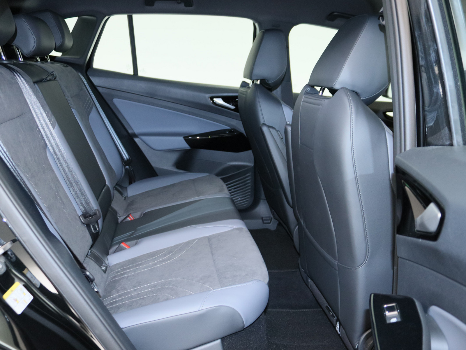 VW ID.4 Pro mit Infotainment-Paket ID.4 79kWh VW ID.4 Pro mit Infotainment-Paket ID.4 79kWh