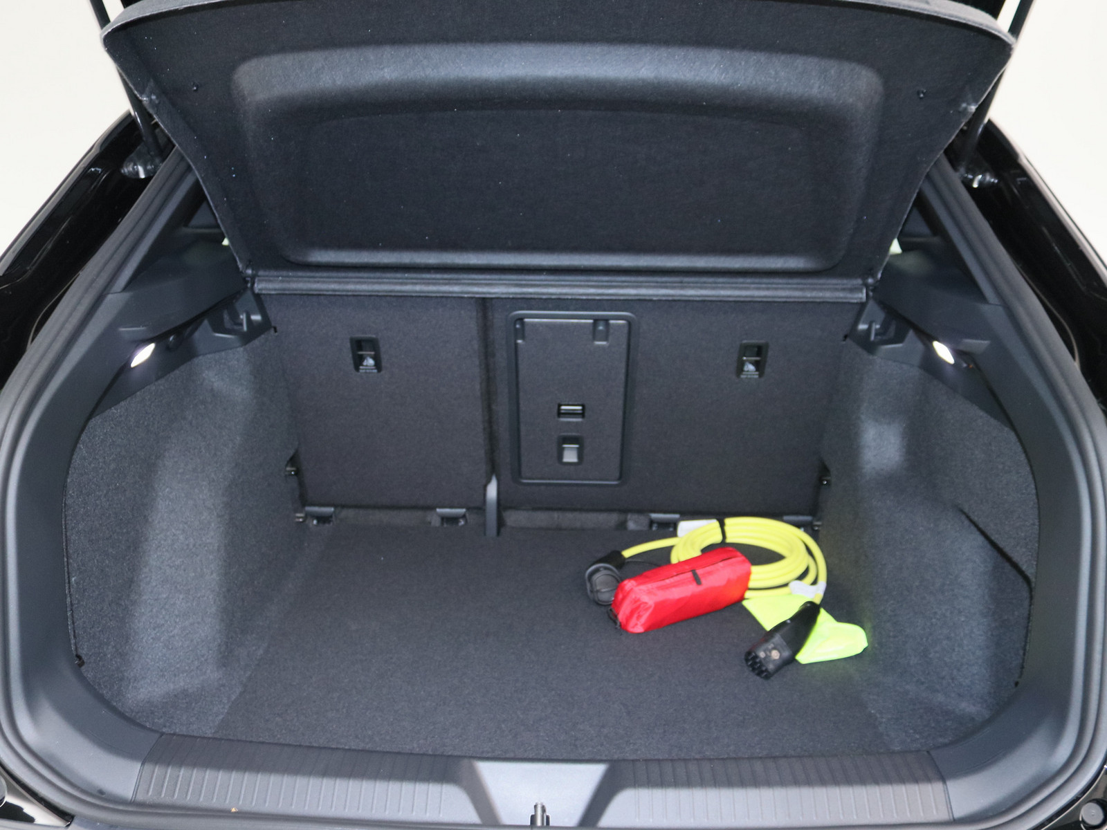 VW ID.4 Pro mit Infotainment-Paket ID.4 79kWh VW ID.4 Pro mit Infotainment-Paket ID.4 79kWh