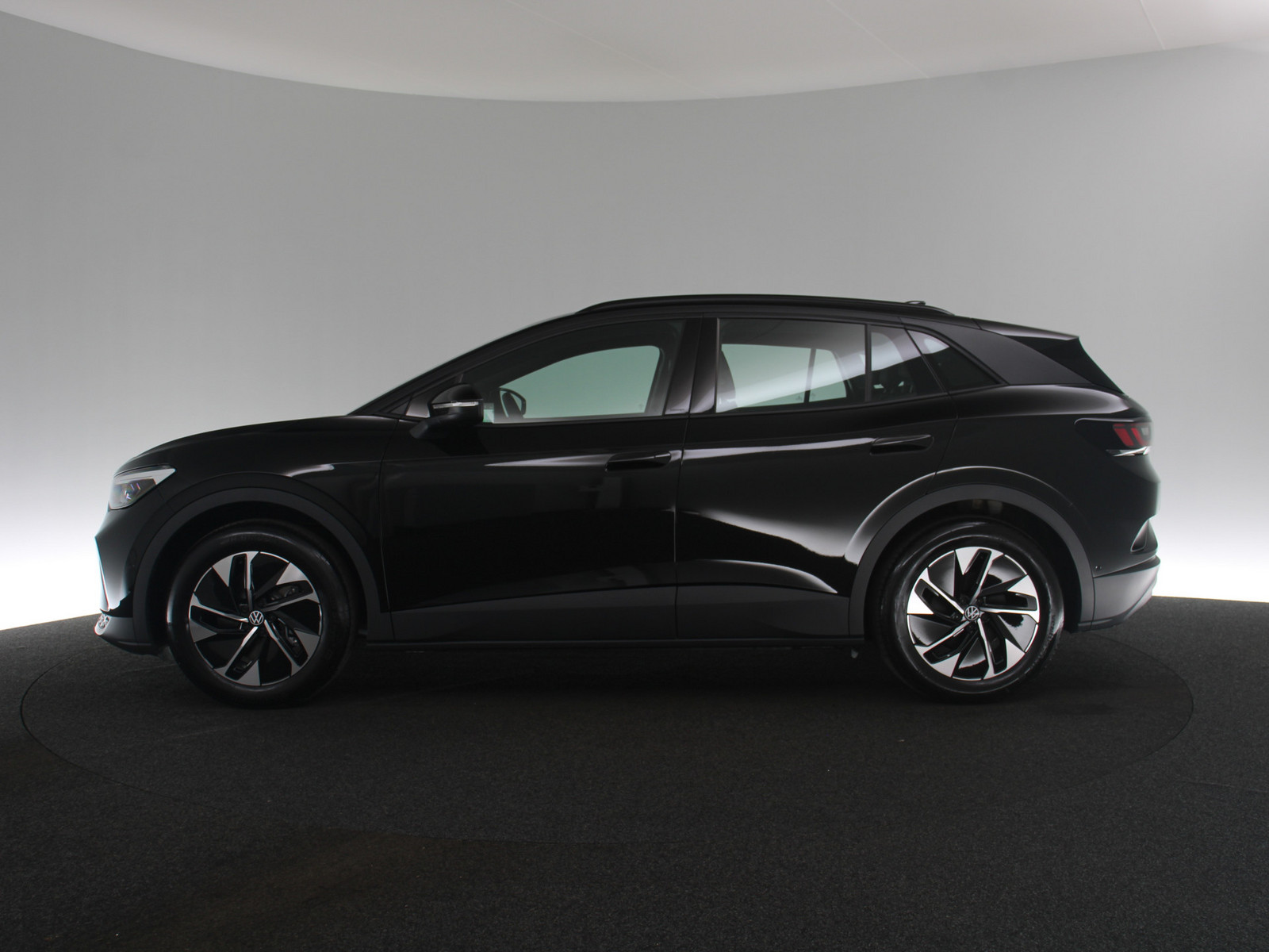 VW ID.4 Pro mit Infotainment-Paket ID.4 79kWh VW ID.4 Pro mit Infotainment-Paket ID.4 79kWh