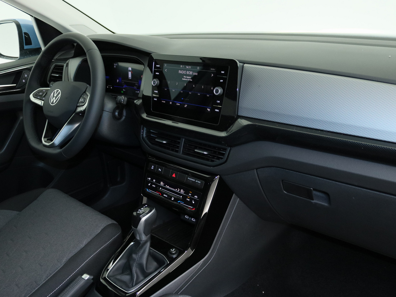 VW T-Cross 1.0 TSI Life VW T-Cross 1.0 TSI Life