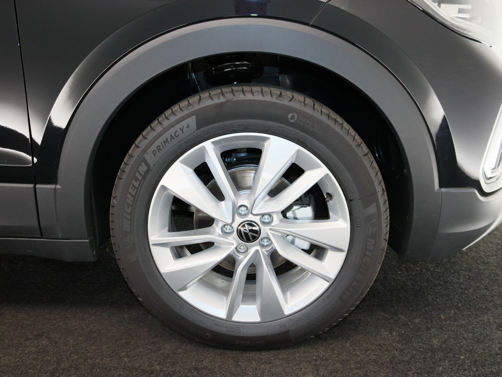 VW T-Cross 1.0 TSI Life VW T-Cross 1.0 TSI Life
