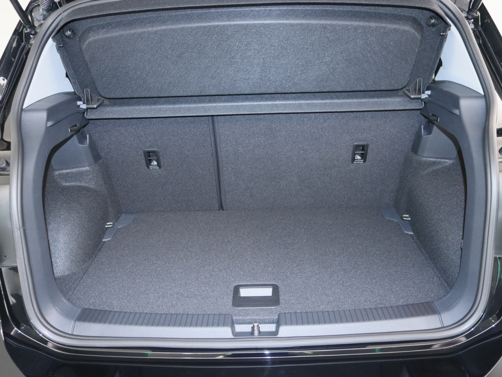 VW T-Cross 1.0 TSI Life VW T-Cross 1.0 TSI Life