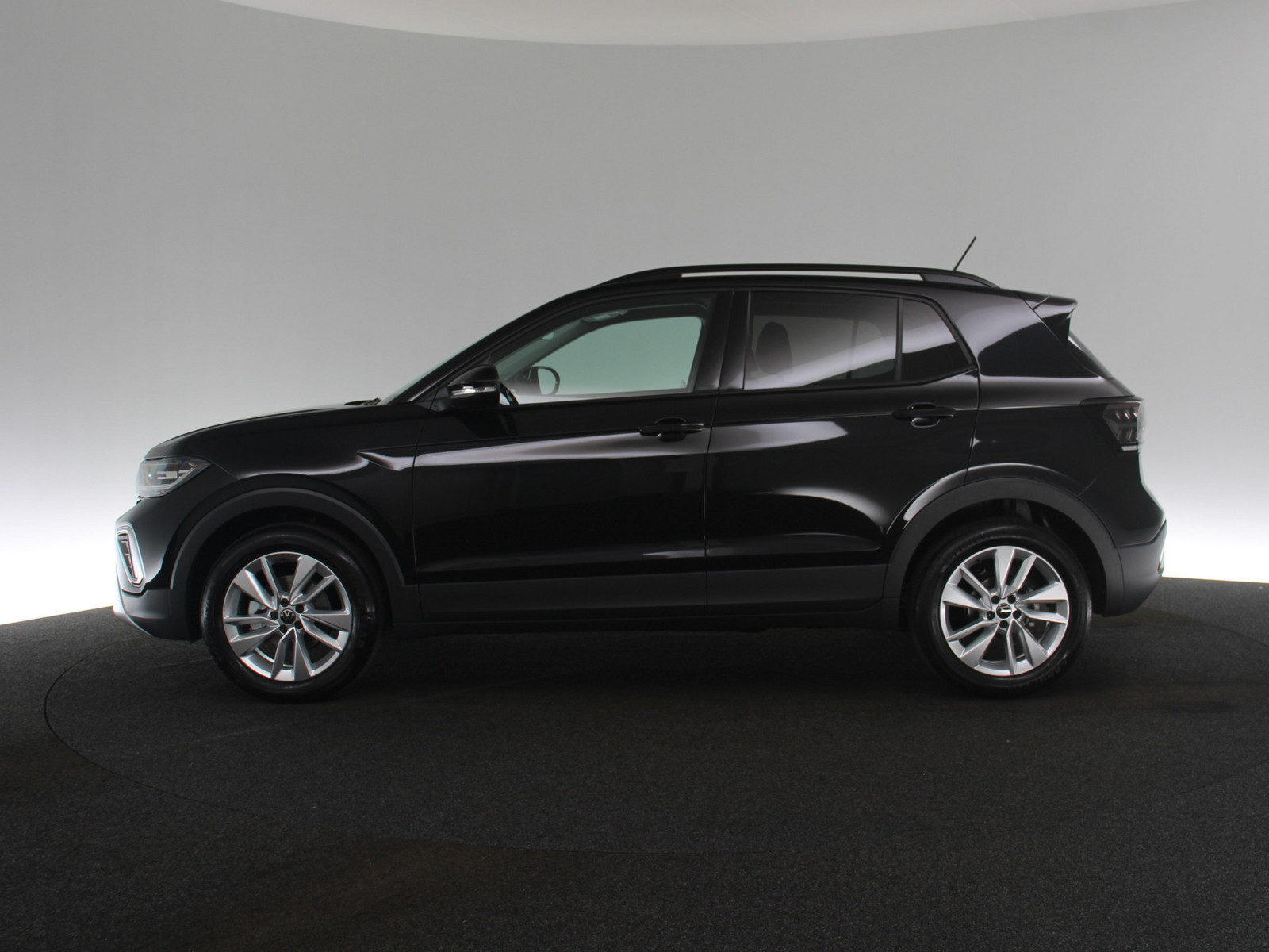 VW T-Cross 1.0 TSI Life VW T-Cross 1.0 TSI Life