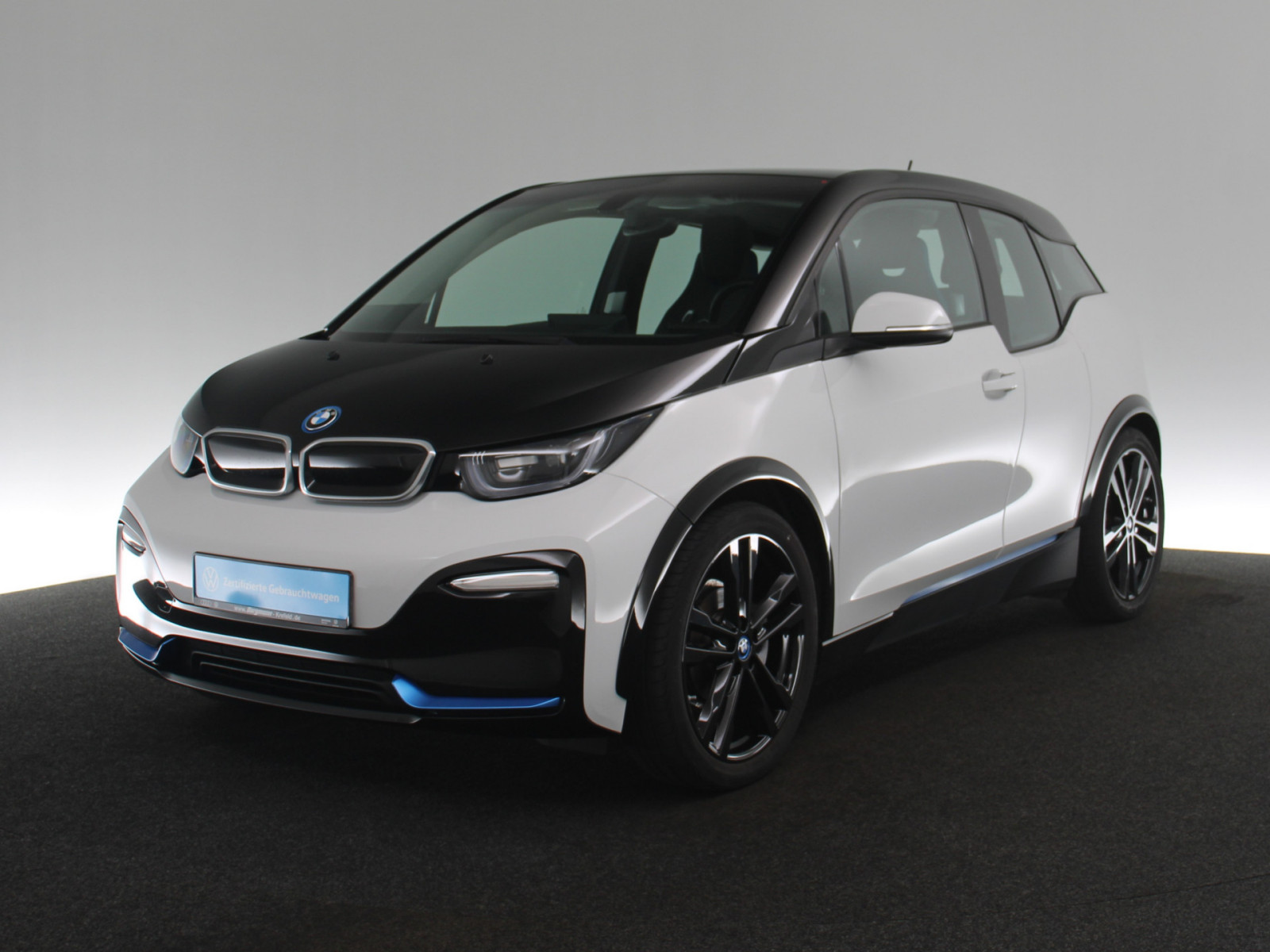 BMW i3 s 120Ah peak 135 kW BMW i3 s 120Ah peak 135 kW