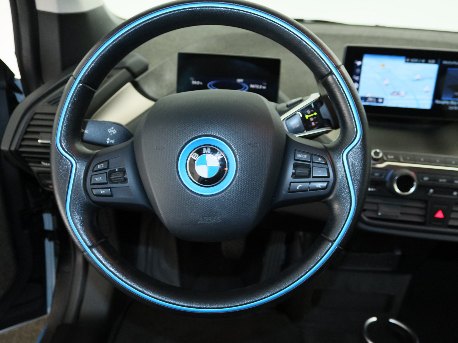 BMW i3 s 120Ah peak 135 kW BMW i3 s 120Ah peak 135 kW