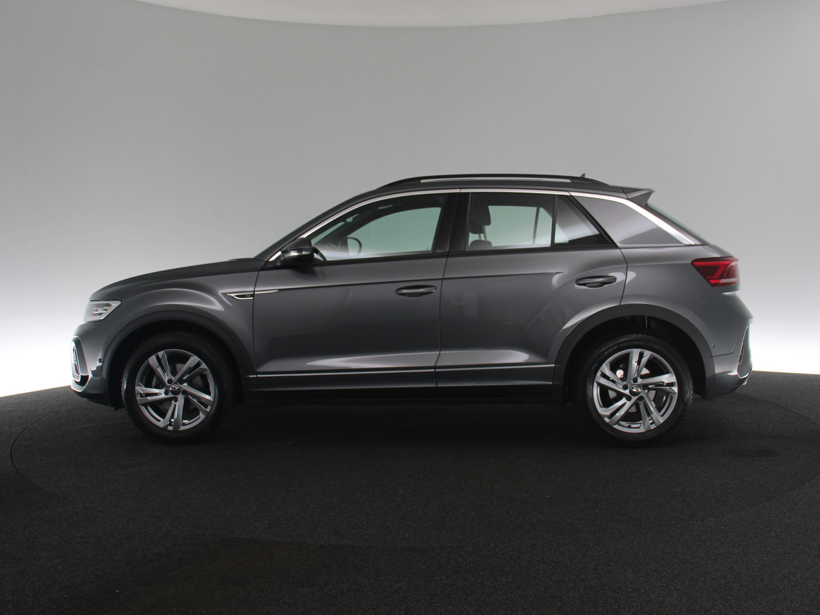 VW T-Roc 1.0 TSI R-Line VW T-Roc 1.0 TSI R-Line
