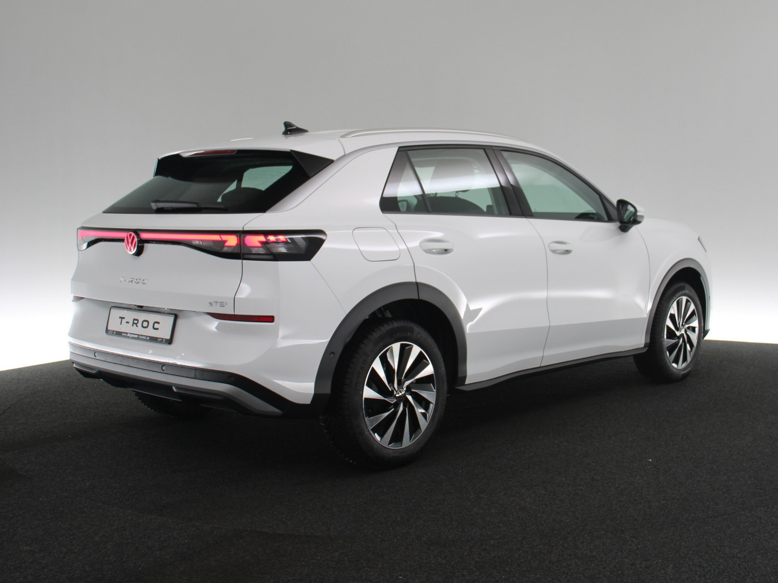 VW T-Roc 1.5 eTSI Style VW T-Roc 1.5 eTSI Style