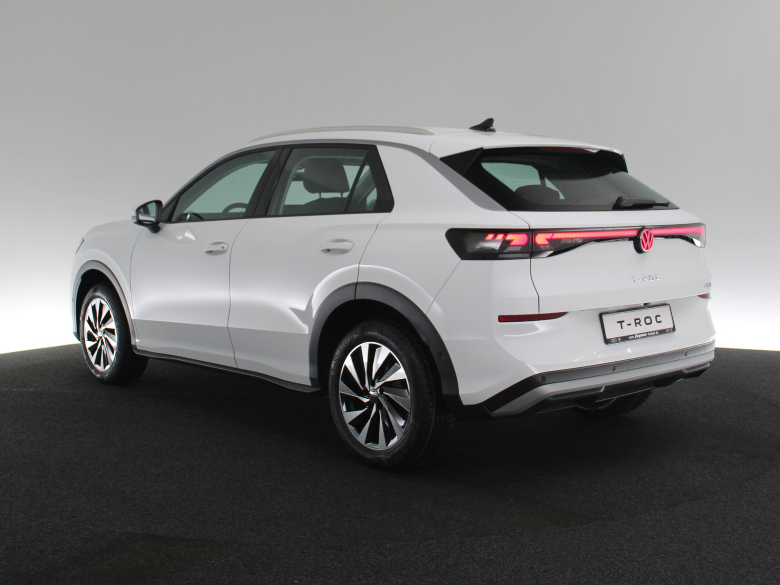 VW T-Roc 1.5 eTSI Style VW T-Roc 1.5 eTSI Style