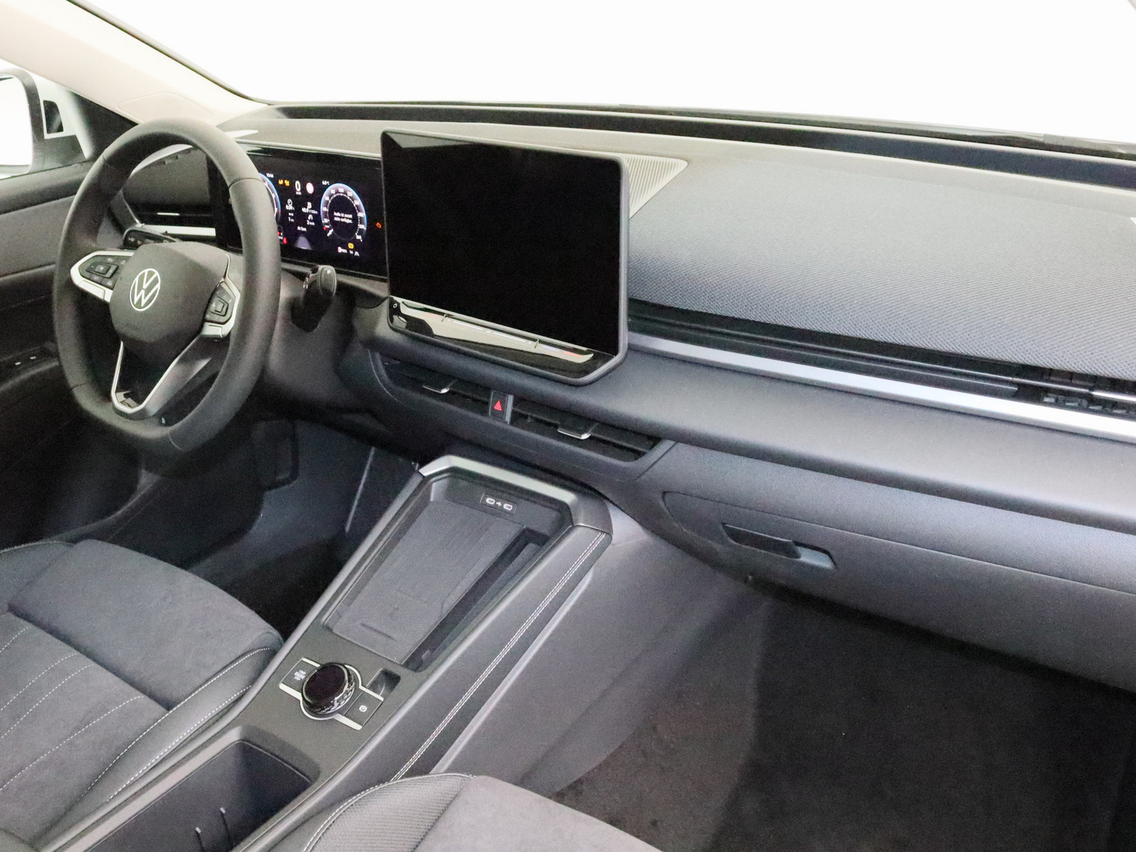 VW T-Roc 1.5 eTSI Style VW T-Roc 1.5 eTSI Style