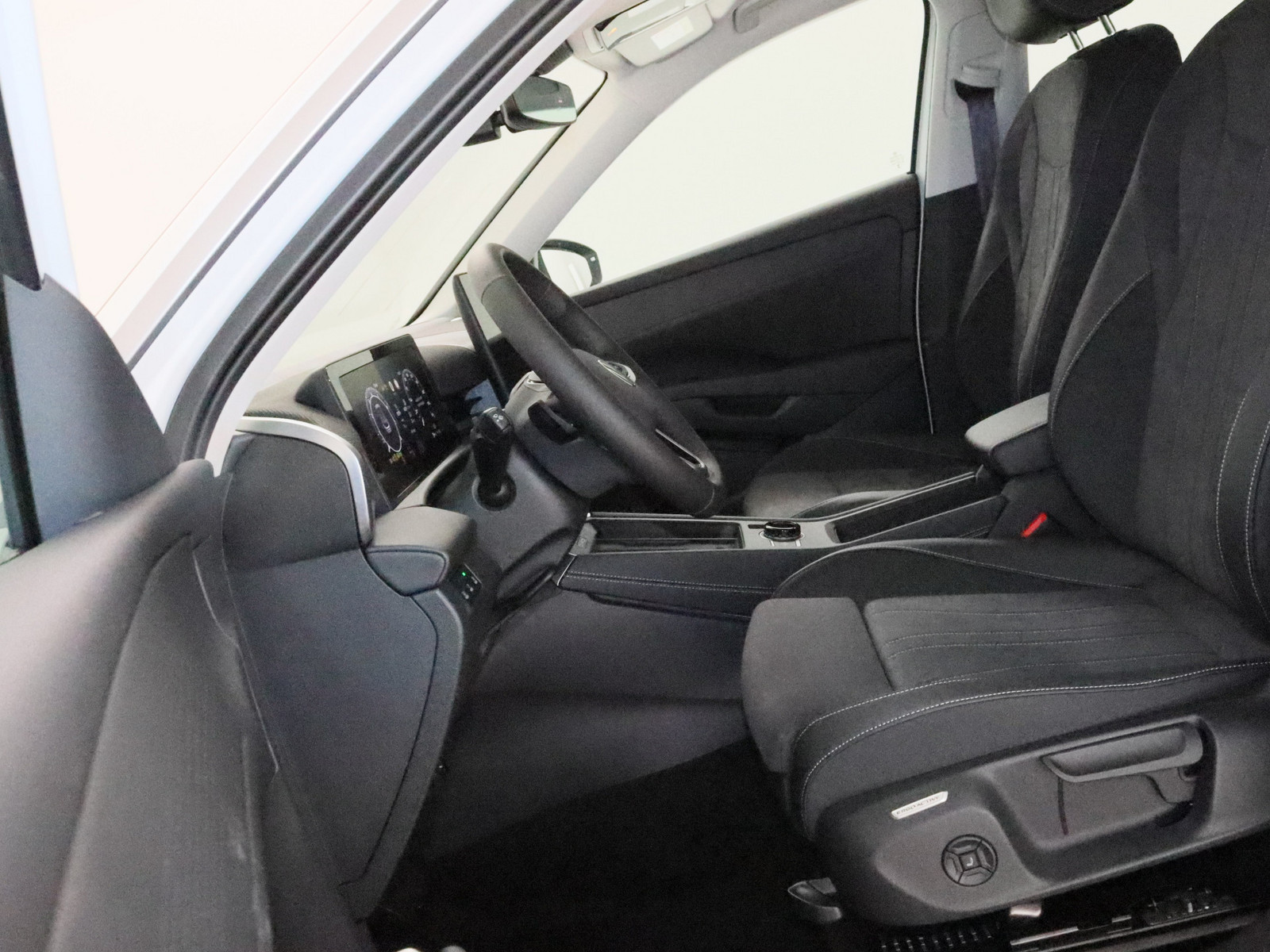 VW T-Roc 1.5 eTSI Style VW T-Roc 1.5 eTSI Style