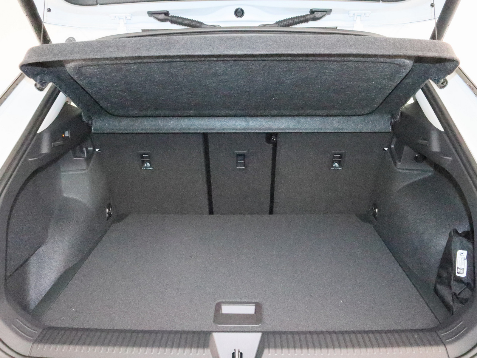 VW T-Roc 1.5 eTSI Style VW T-Roc 1.5 eTSI Style