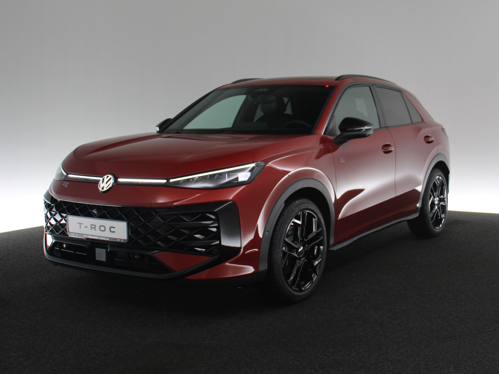 VW T-Roc 1.5 eTSI R-Line VW T-Roc 1.5 eTSI R-Line