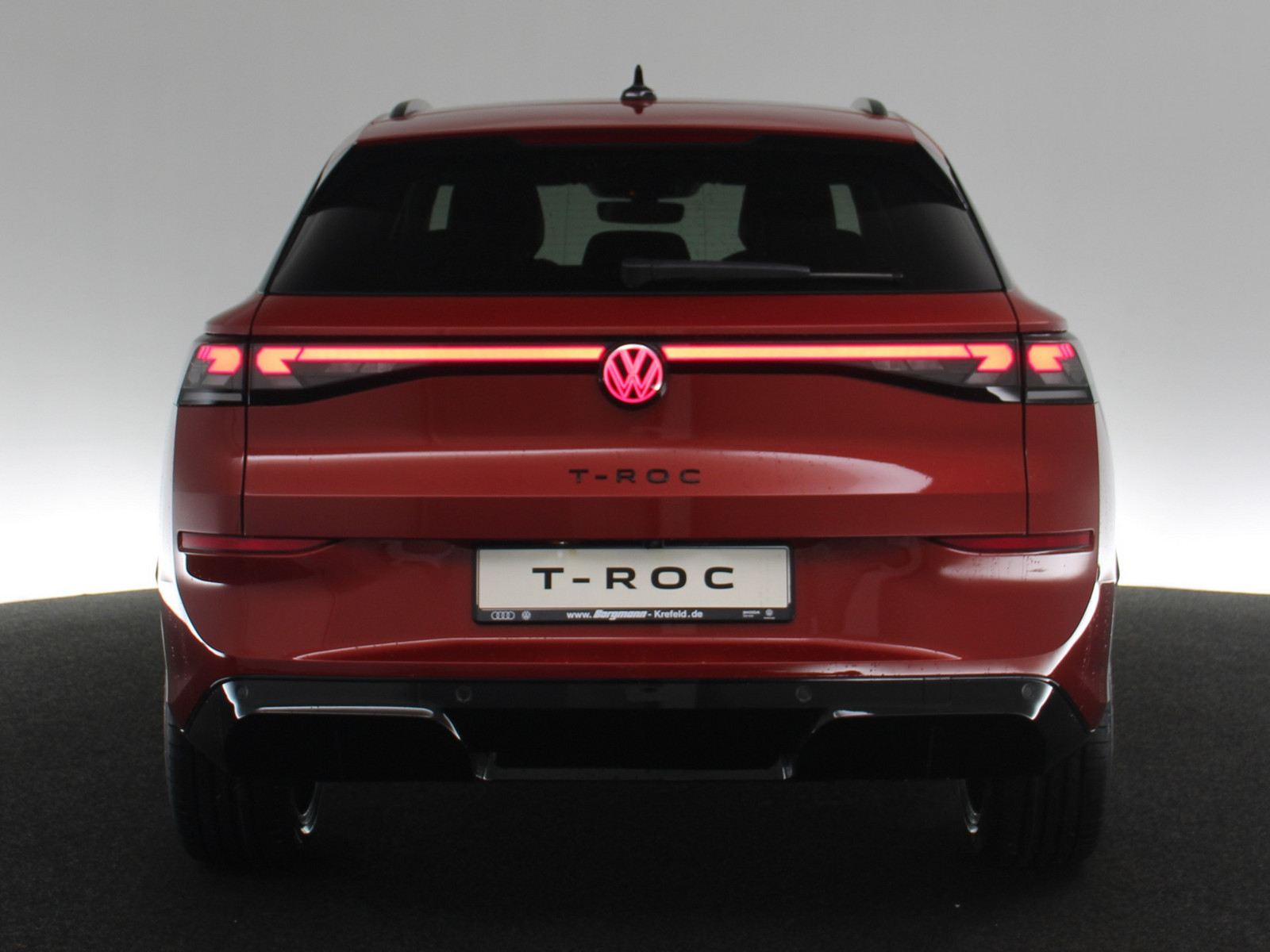 VW T-Roc 1.5 eTSI R-Line VW T-Roc 1.5 eTSI R-Line