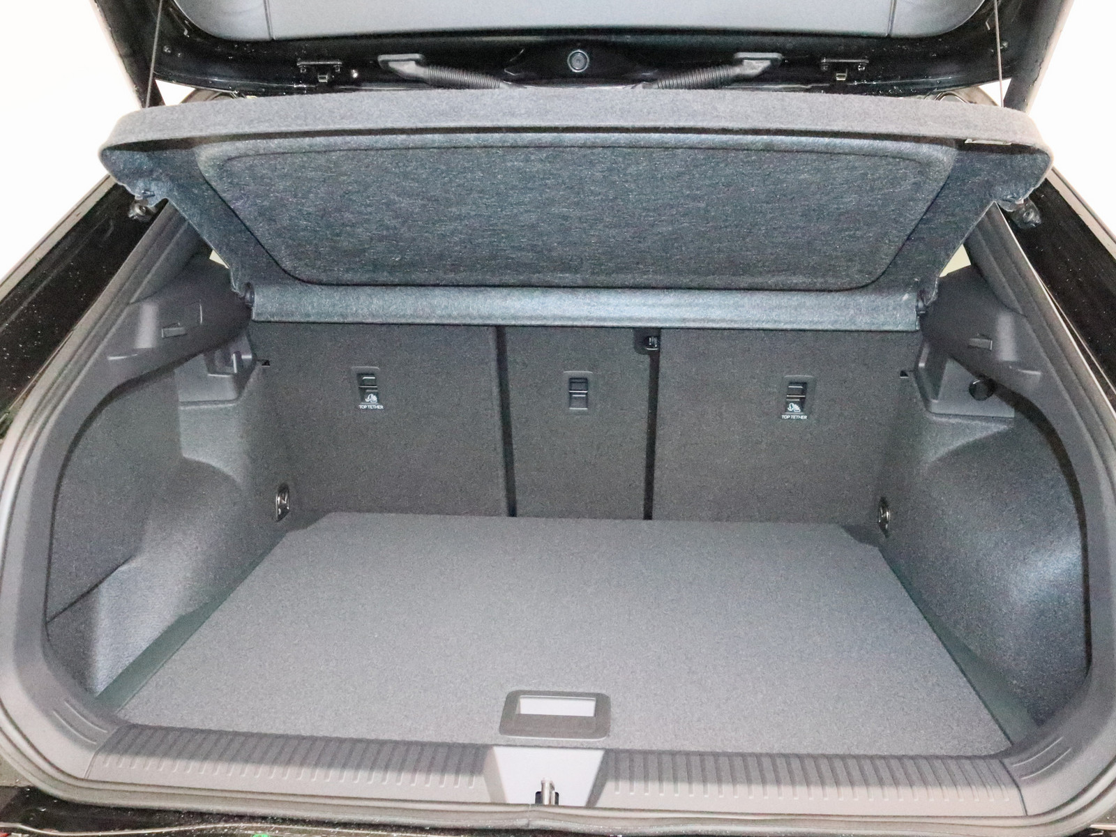 VW T-Roc 1.5 eTSI R-Line VW T-Roc 1.5 eTSI R-Line