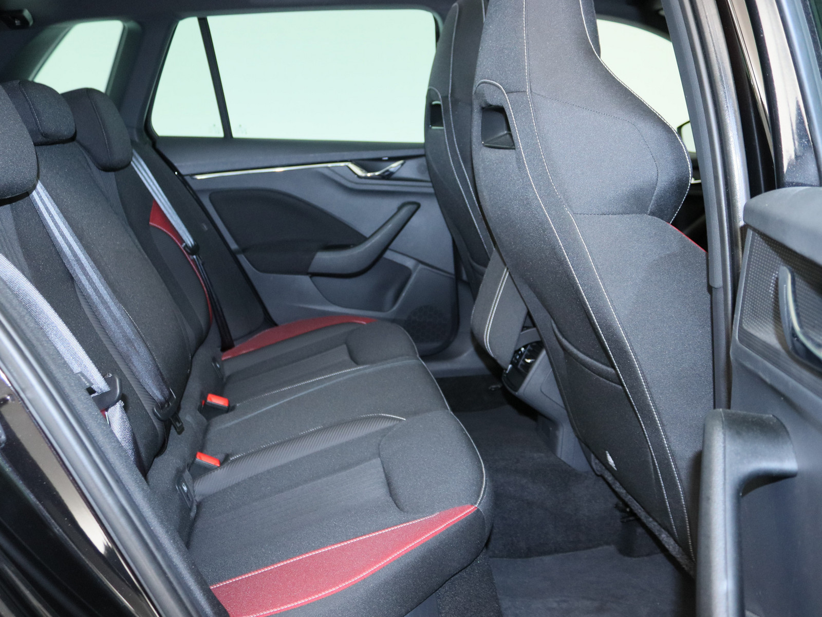 SKODA Kamiq 1.0 TSI Monte Carlo SKODA Kamiq 1.0 TSI Monte Carlo
