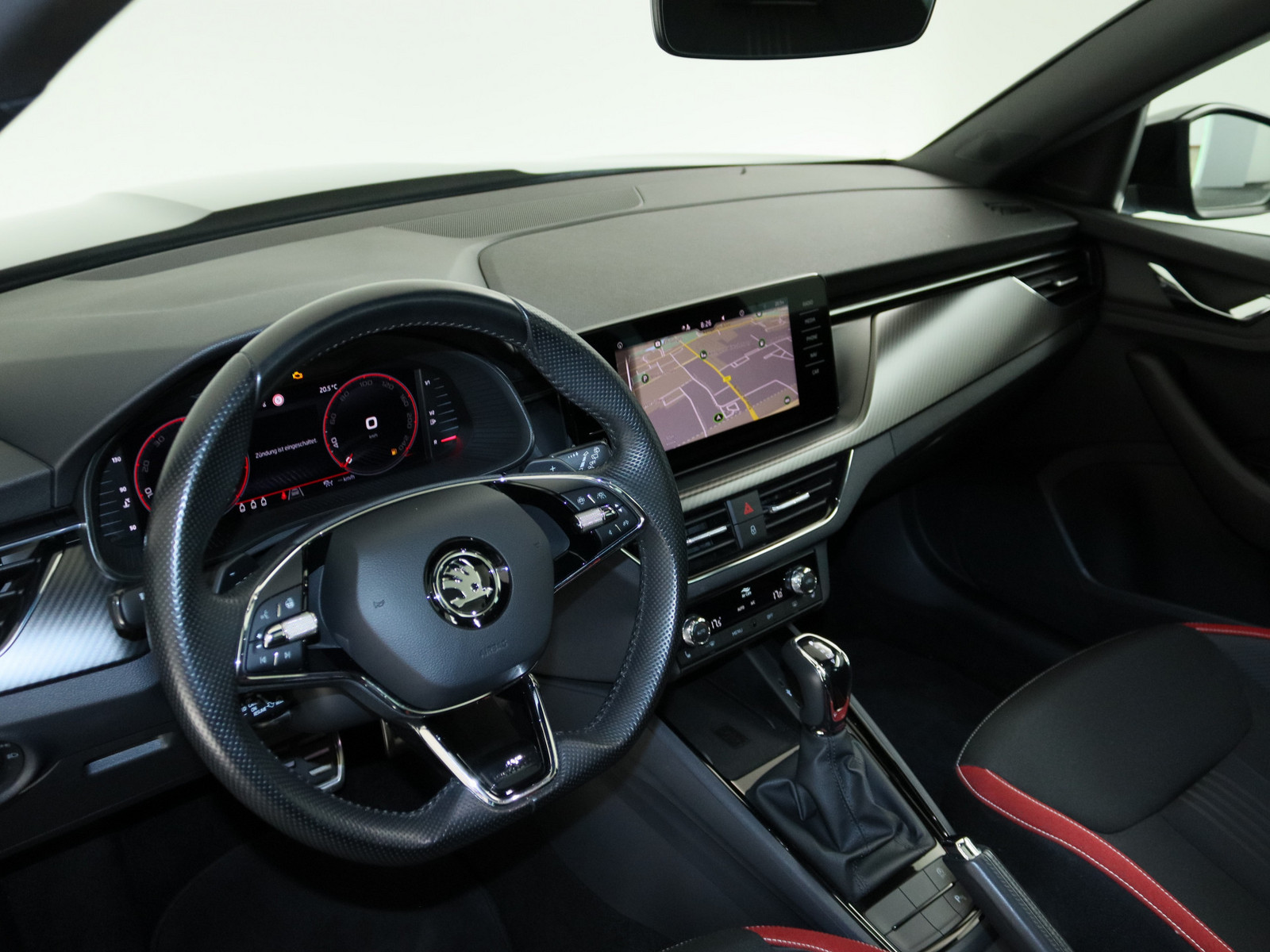 SKODA Kamiq 1.0 TSI Monte Carlo SKODA Kamiq 1.0 TSI Monte Carlo