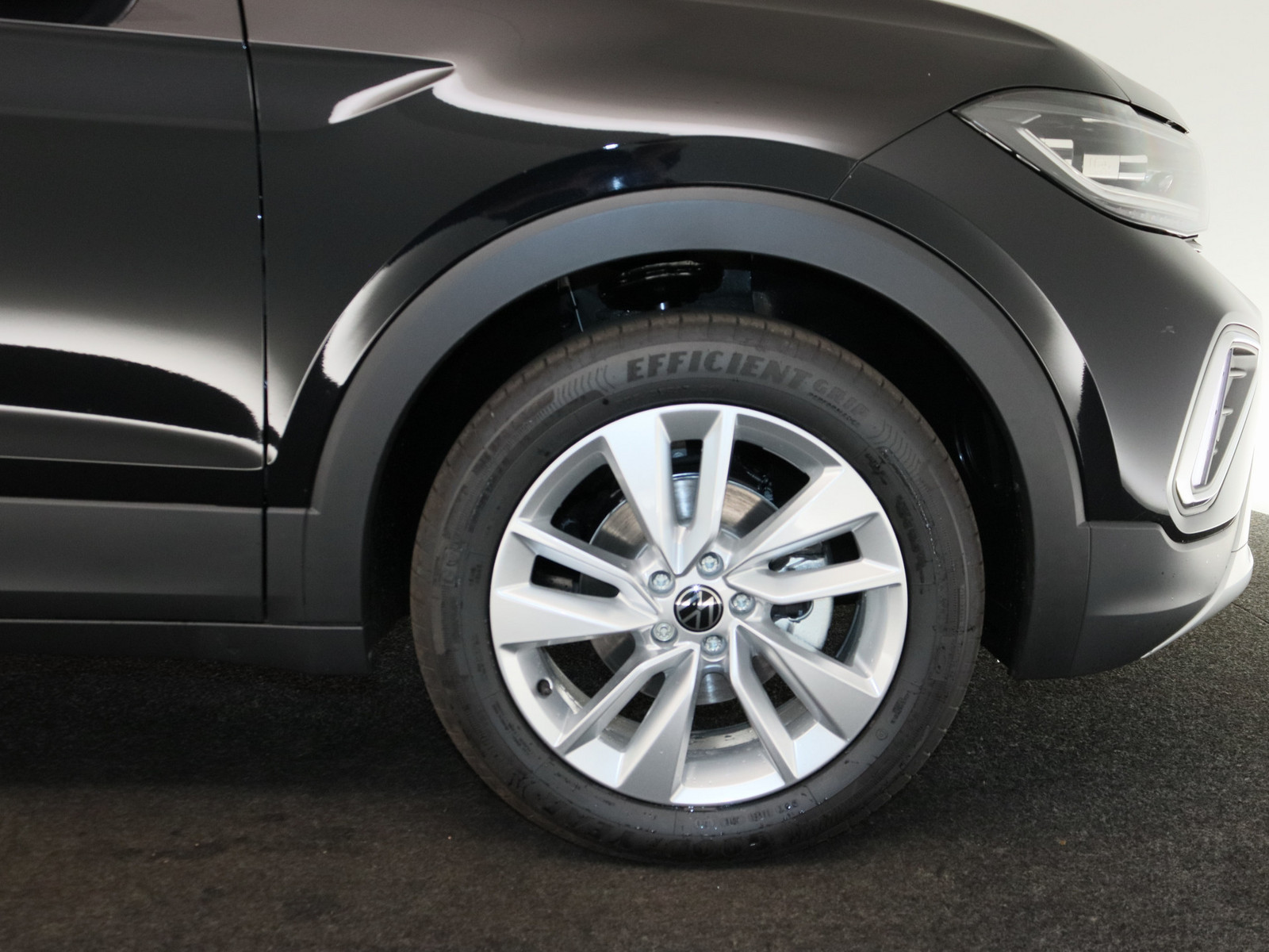 VW T-Cross 1.0 TSI Life VW T-Cross 1.0 TSI Life