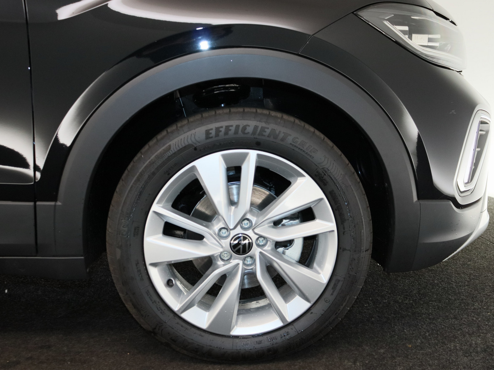 VW T-Cross 1.0 TSI Life VW T-Cross 1.0 TSI Life