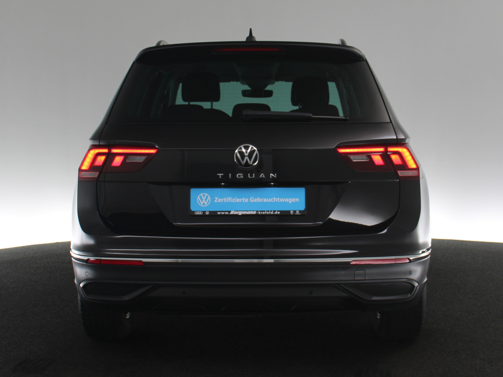 VW Tiguan 2.0 TDI Life VW Tiguan 2.0 TDI Life