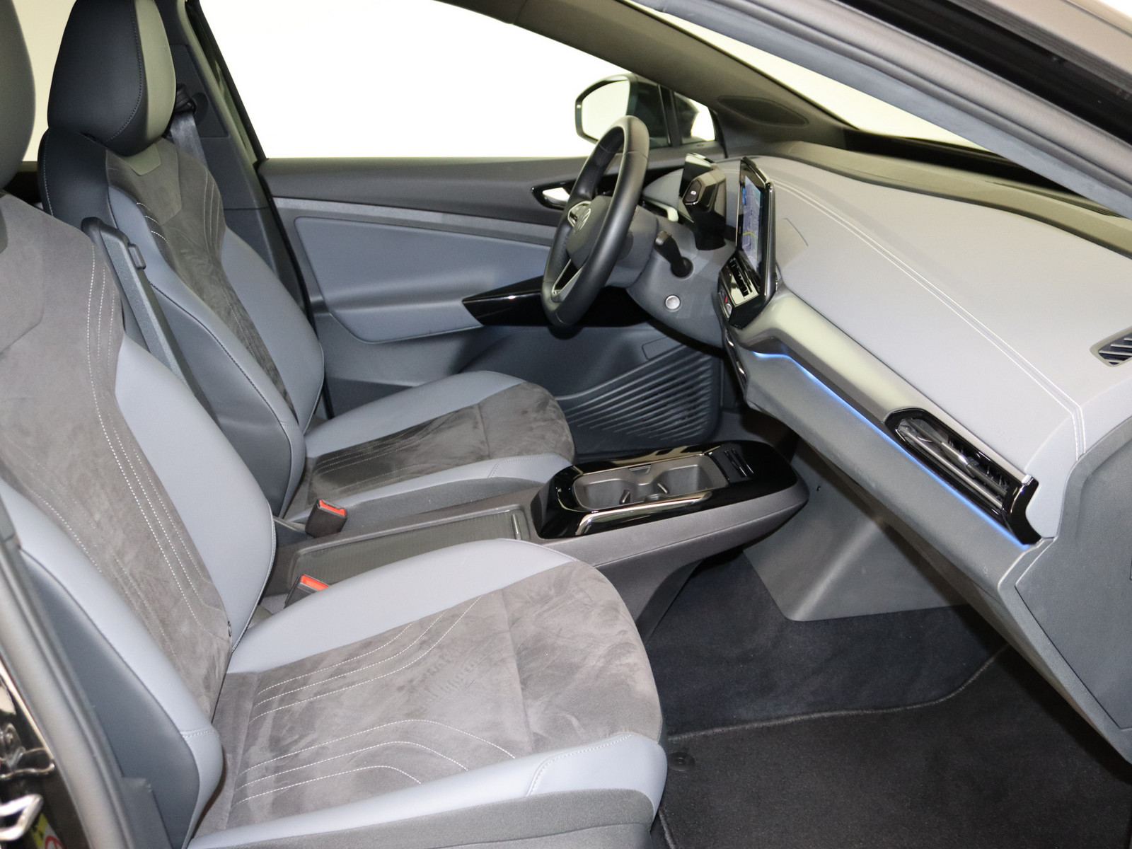 VW ID.4 Pro mit Infotainmentpaket 4Motion VW ID.4 Pro mit Infotainmentpaket 4Motion