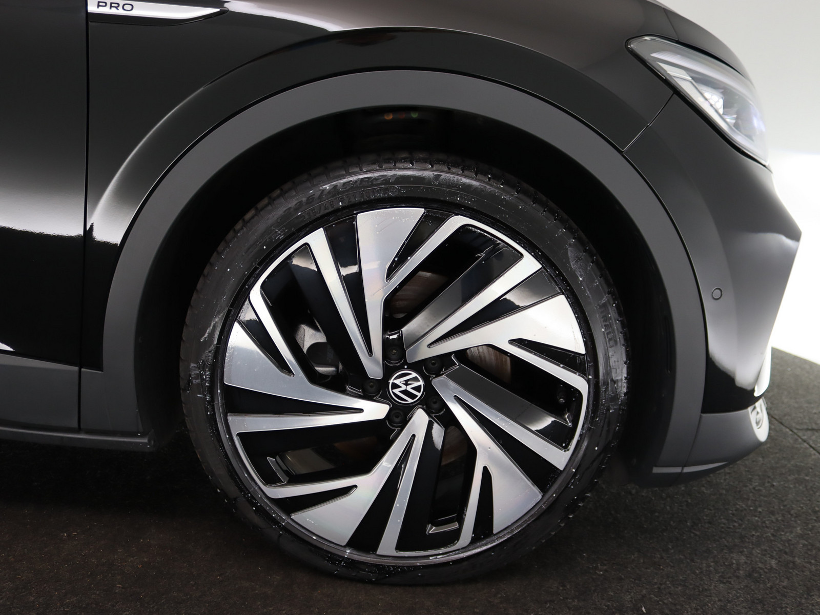 VW ID.4 Pro mit Infotainmentpaket 4Motion VW ID.4 Pro mit Infotainmentpaket 4Motion