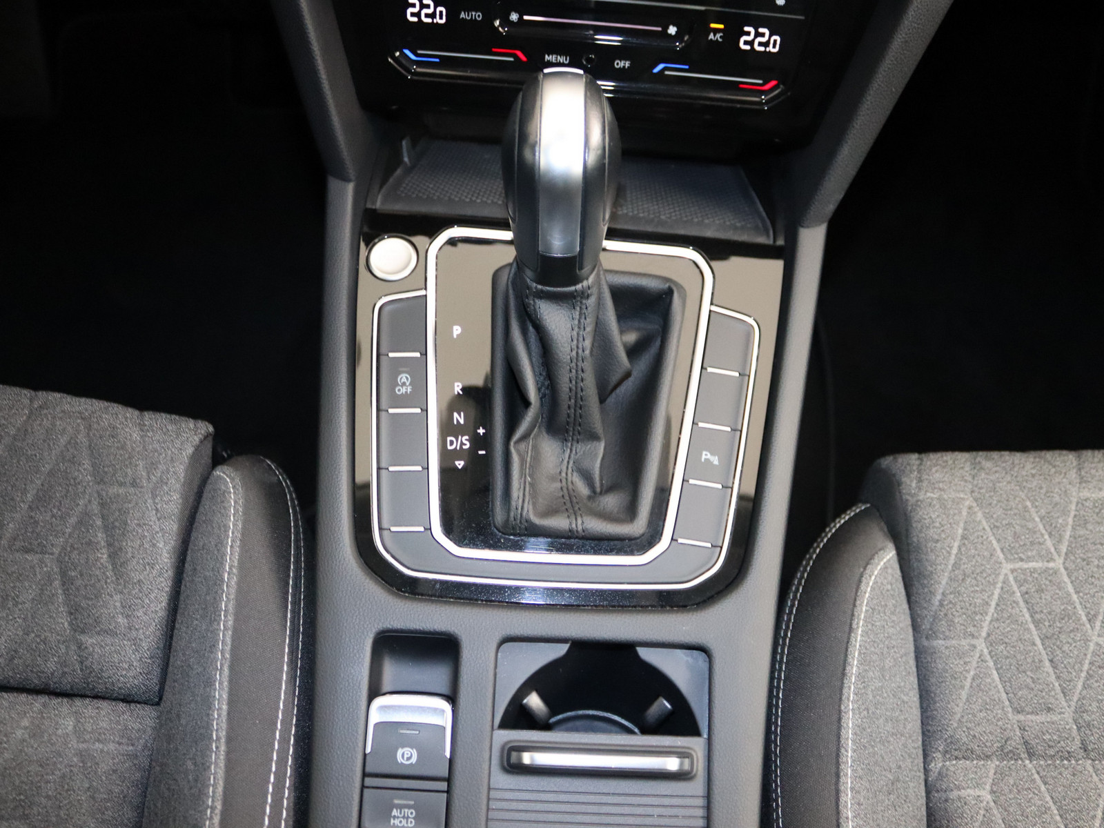VW Passat Variant 2.0 TDI Business VW Passat Variant 2.0 TDI Business