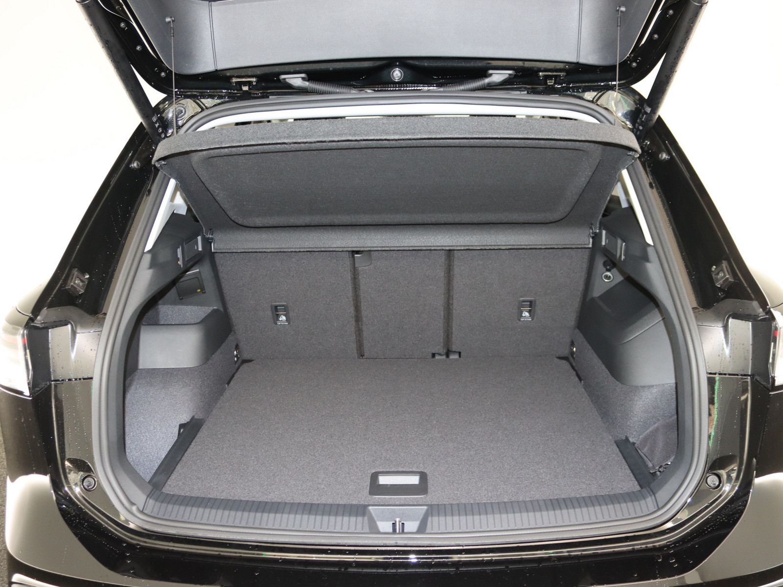 VW Tiguan 1.5 eTSI Life VW Tiguan 1.5 eTSI Life