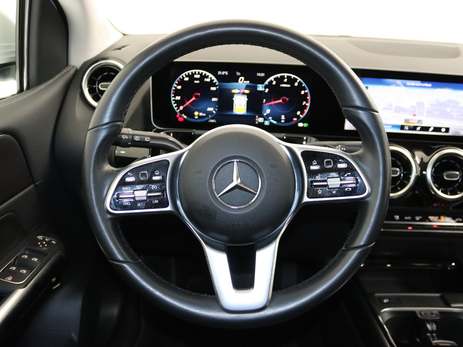 MERCEDES-BENZ B 250 Progressive MERCEDES-BENZ B 250 Progressive