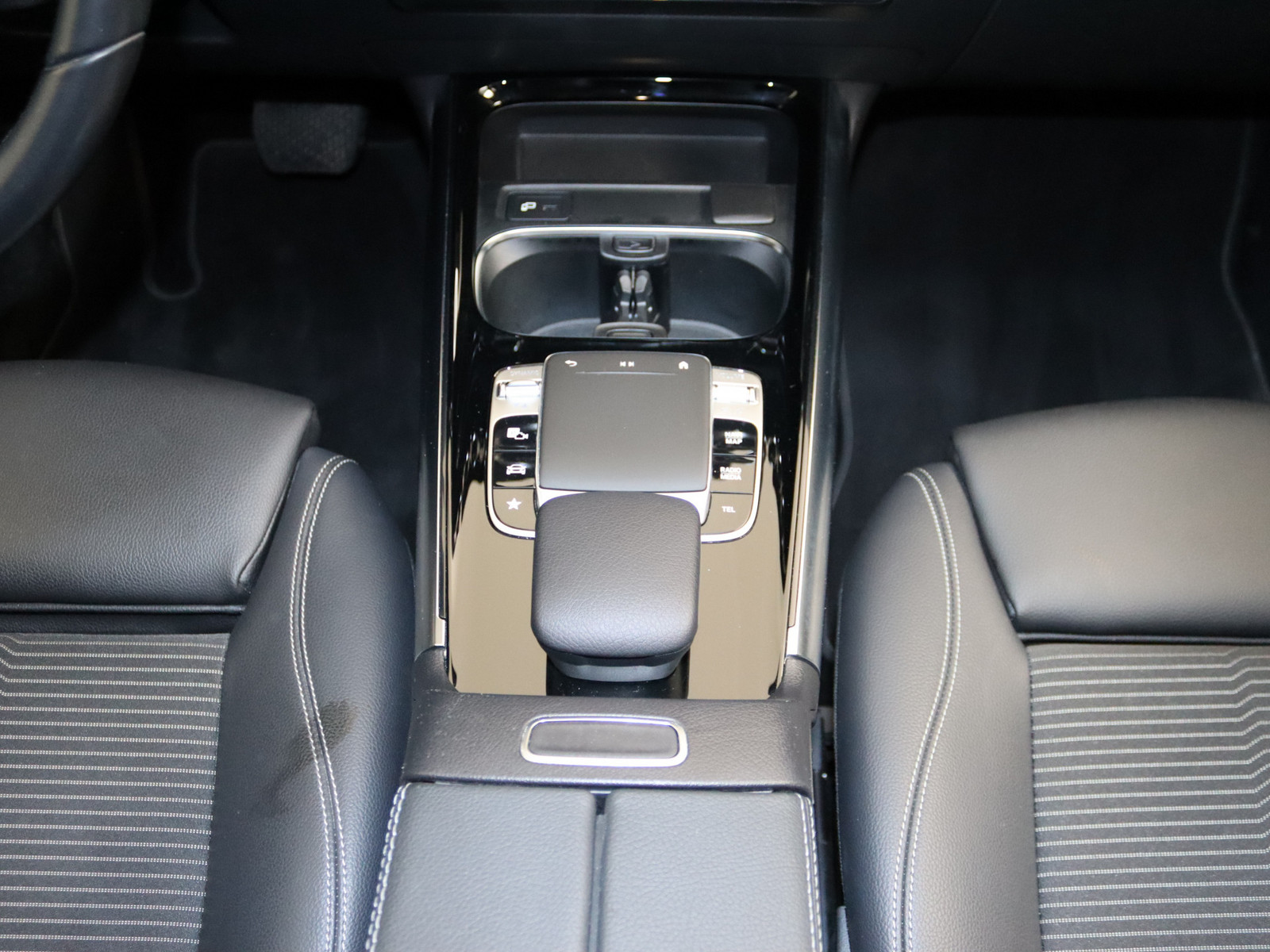 MERCEDES-BENZ B 250 Progressive MERCEDES-BENZ B 250 Progressive