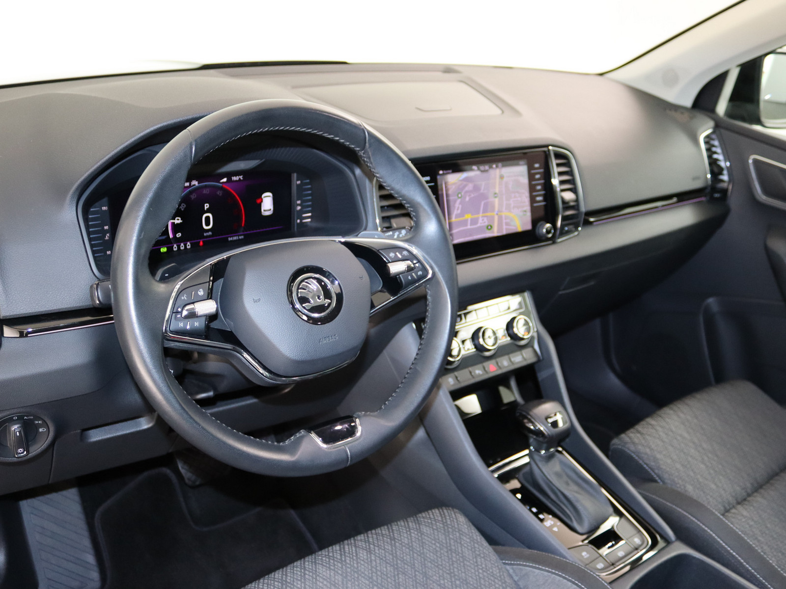 SKODA Karoq 2.0 TDI Style SKODA Karoq 2.0 TDI Style